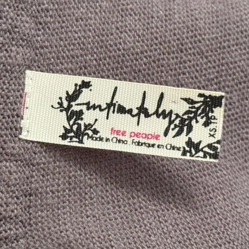 Intimately Free People XS Oversized 100% Cotton Slub Henley Raw Edge Gray Top - Picture 3 of 4